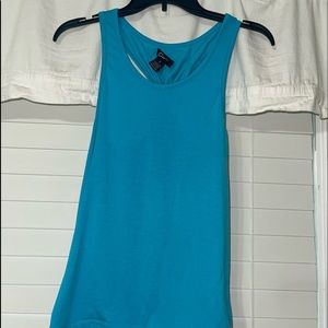 Someone please buy this!! It’s SUPER comfy and stretchy.